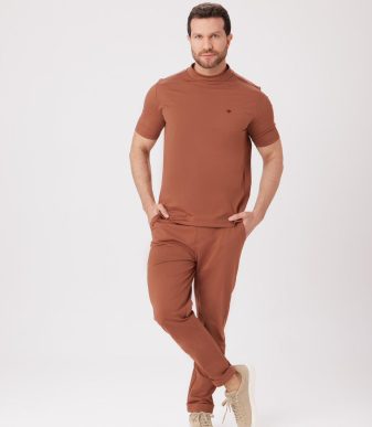 Conjunto Uniforme Médico Hombre Estilo Jogger Color Terracota